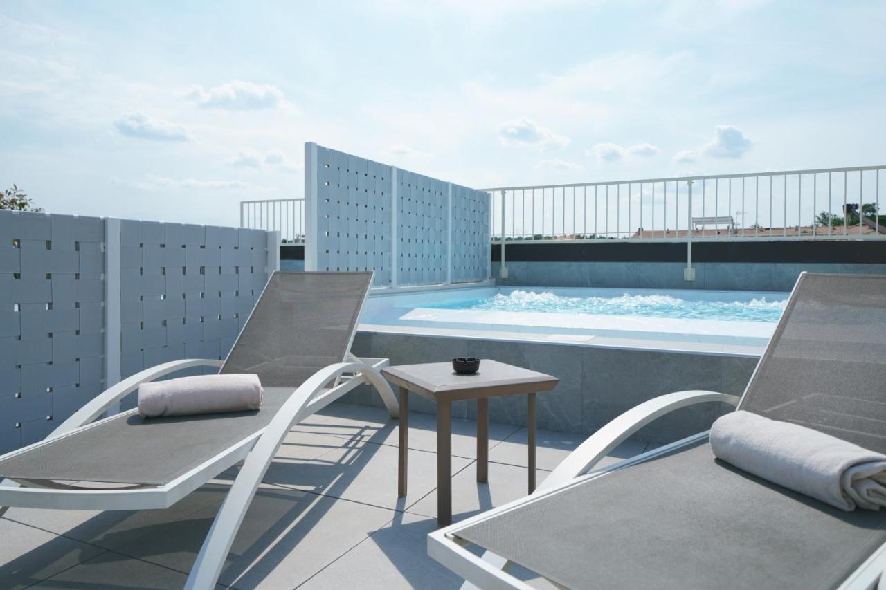 Hotel Palazzo Del Garda & Spa Дезенцано-дель-Гарда Экстерьер фото