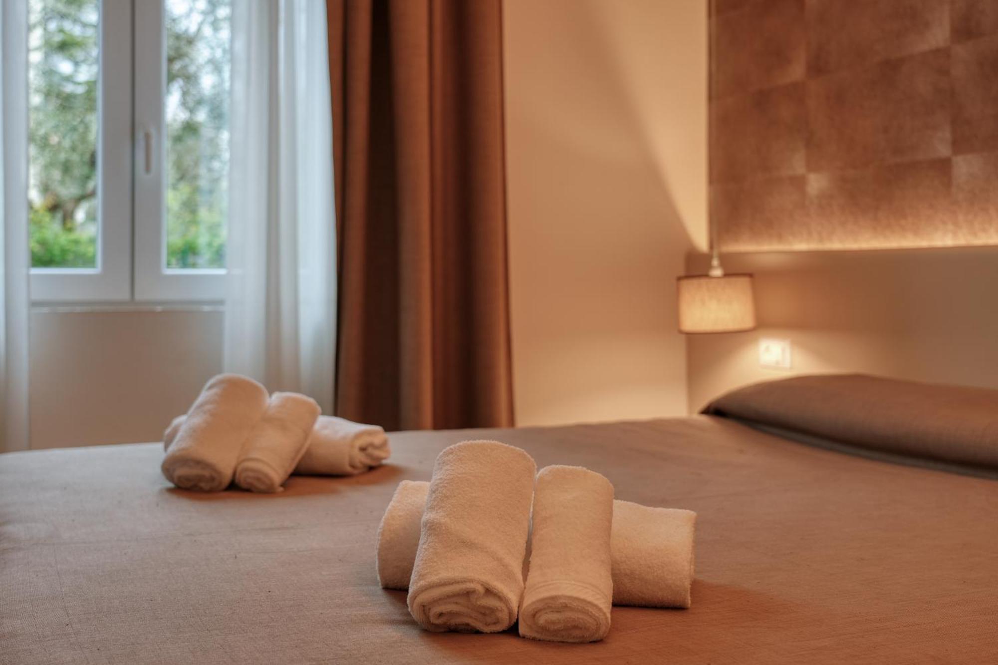 Hotel Palazzo Del Garda & Spa Дезенцано-дель-Гарда Экстерьер фото
