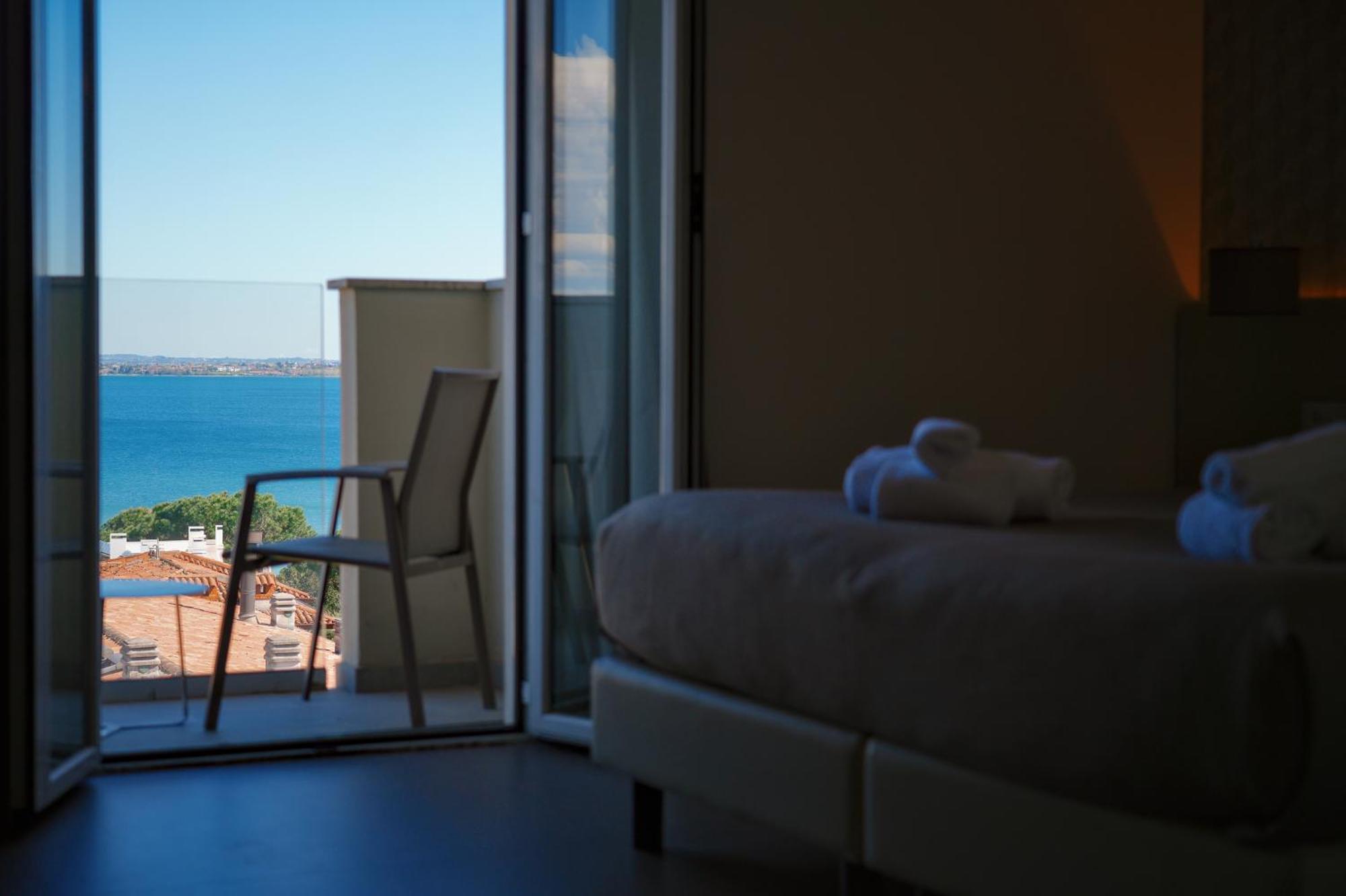 Hotel Palazzo Del Garda & Spa Дезенцано-дель-Гарда Экстерьер фото