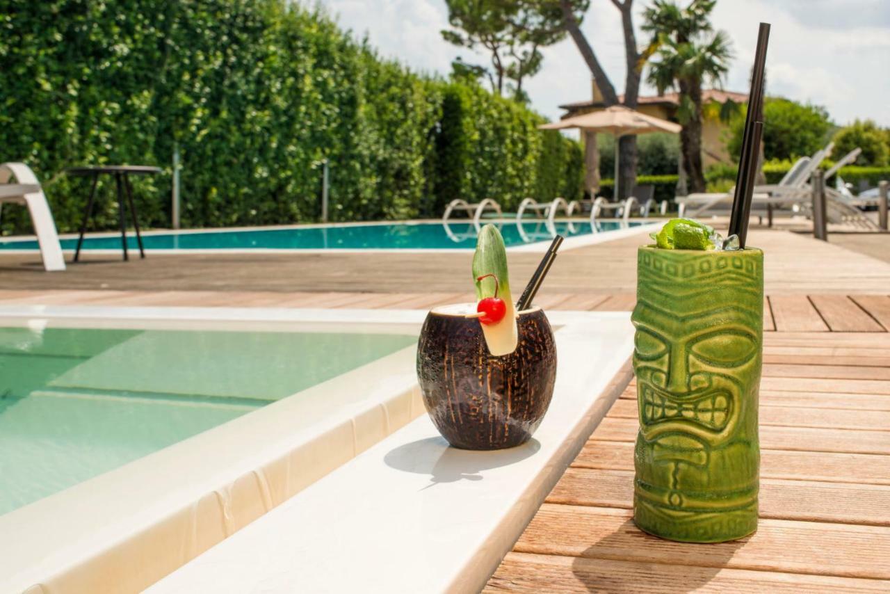 Hotel Palazzo Del Garda & Spa Дезенцано-дель-Гарда Экстерьер фото