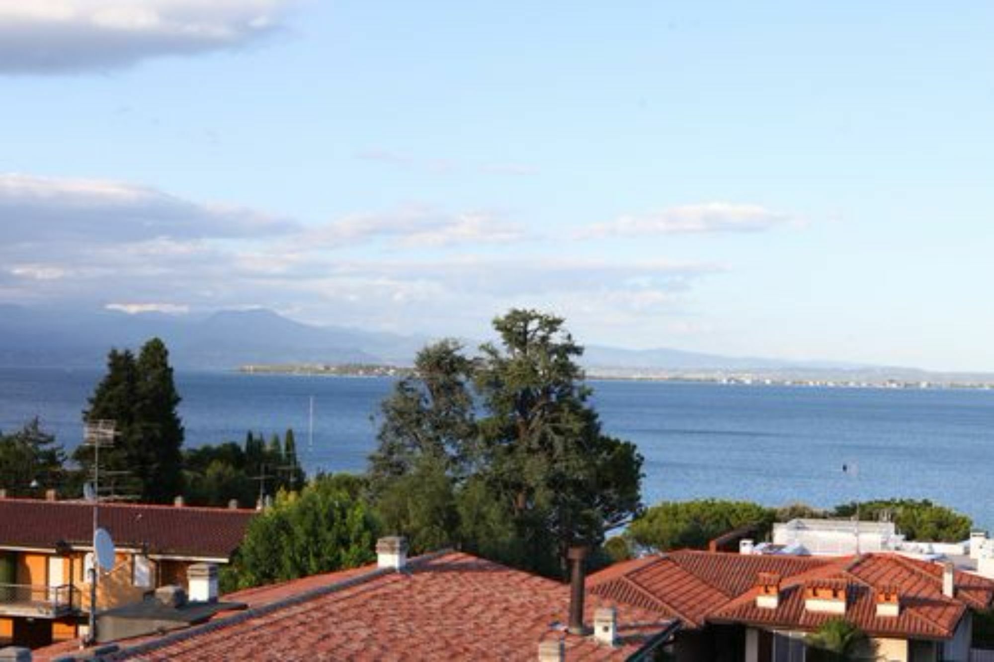 Hotel Palazzo Del Garda & Spa Дезенцано-дель-Гарда Экстерьер фото